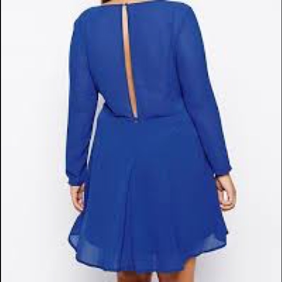 Blue deep v-neck dress - Picture 2 of 6